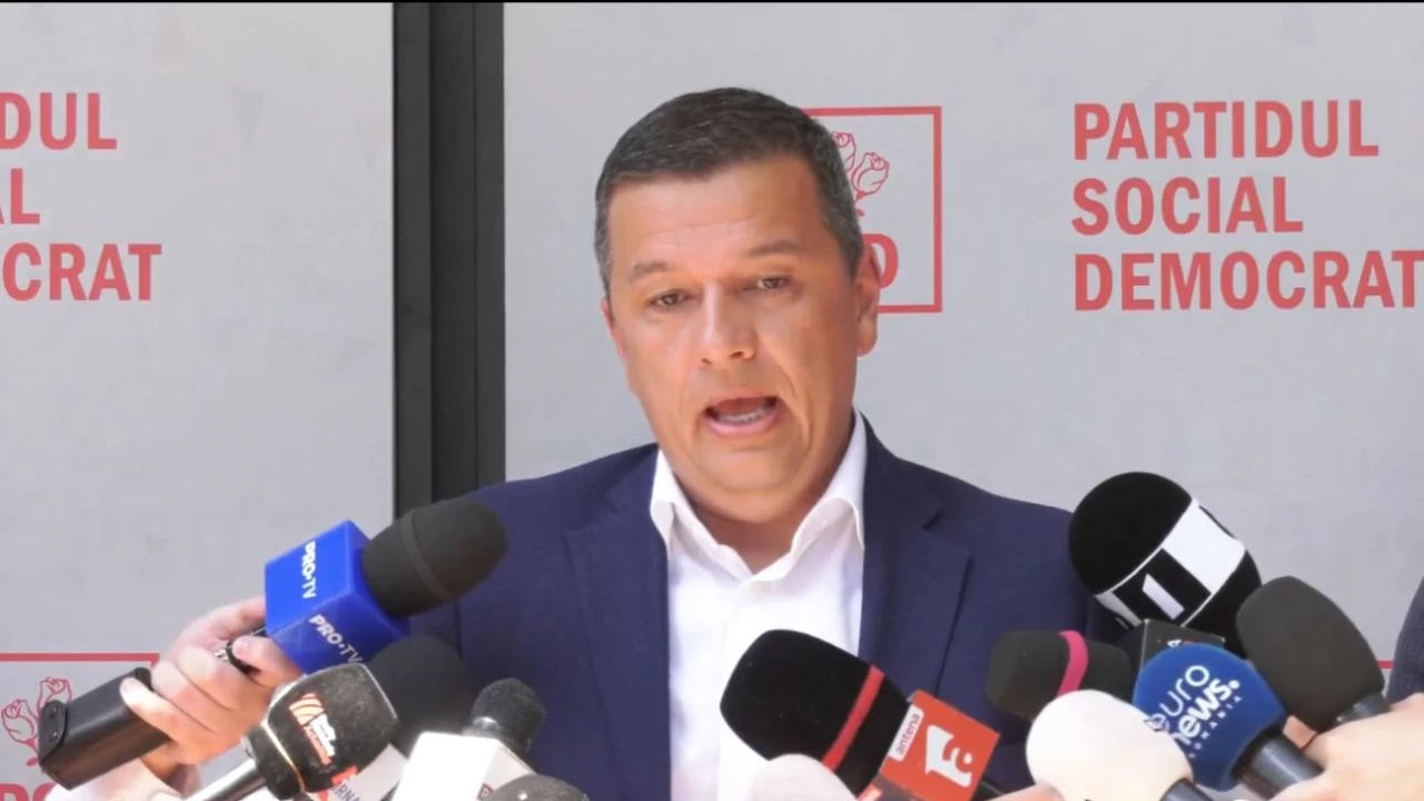 Grindeanu (PSD) supărat în continuare pe USR. Eliminarea privilegiilor pentru magistrați și dezvăluirile din ministere îl deranjează.