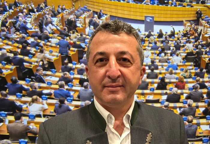 Director nou la Romsilva, ales transparent: Jean Vișan, inginer silvic cu 24 de ani experiență.