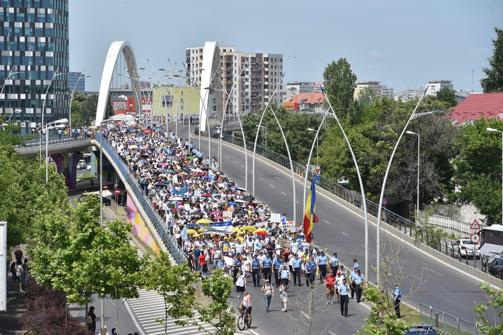 Hăncescu (FSLI) mesaj pentru profesori: ”Avem datoria să continuăm protestele”